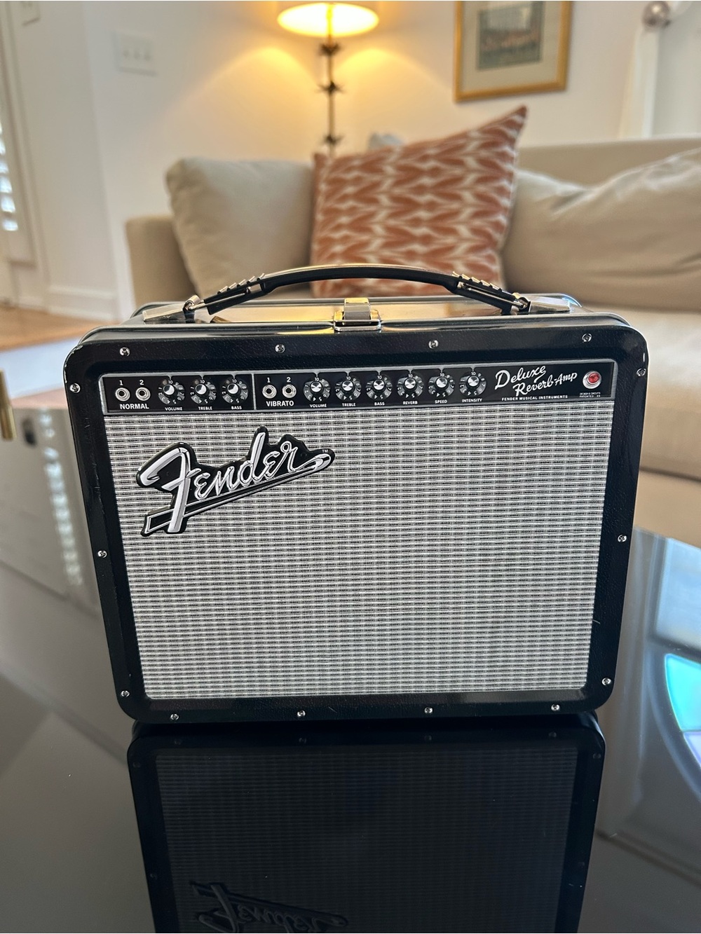 Lunchbox—Fender Deluxe Black/Silver Portable Guitar Amplifier